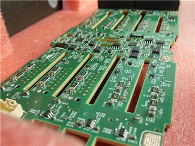 HPE SPS-24SFF HDD Gen10 Back Plane w/8-NVMe for Apollo ...