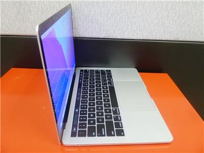 Apple MacBook Pro A1706 Touch Bar 2016 | 13