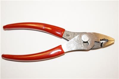 what type of machine are wire cutter pliers