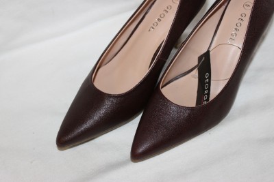new george chestnut brown classic pumps size 6 m