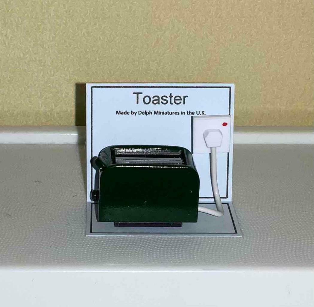 MINIATURE DOLLHOUSE 1:12 SCALE ELECTRIC TOASTER - H37 - Picture 4 of 9