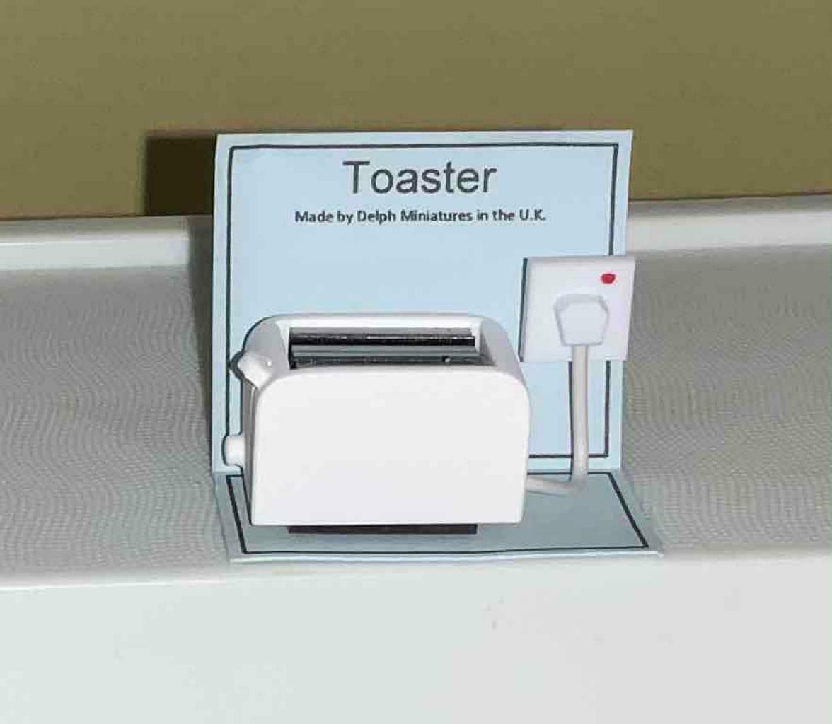MINIATURE DOLLHOUSE 1:12 SCALE ELECTRIC TOASTER - H37 - Picture 8 of 9