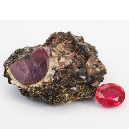 86 ct rough gemstone mozambique red pink ruby natural rock t