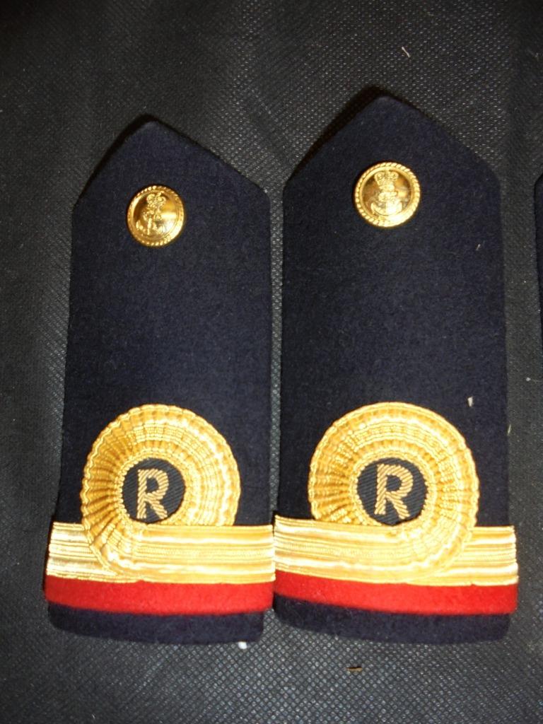 Rnr Ranks Genuine NEW Royal Navy Reserve RNR Medical Officer's Rank Shoulder ...