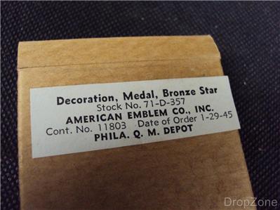 Decoration in Original Issue Box Genuine WWII US Army Bronze Star Medal