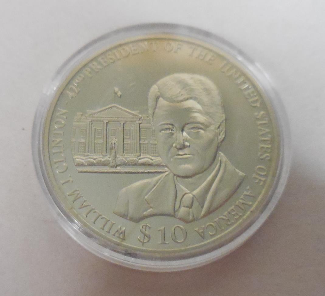 President William Bill Clinton 10 2007 Token/Coin in Case American