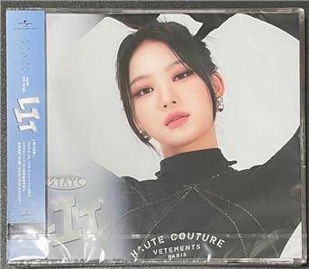 STAYC YOUNG LUV J ジェイ 直筆サイン入り トレカ STAYC J [ YOUNG-LUV.COM ] Official Photocard, 2nd Mini / New