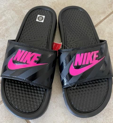 Pink and clearance black nike slides