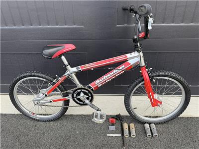Schwinn 2004 Vintage Z Force Mid School Diamond Aluminum BMX Bike