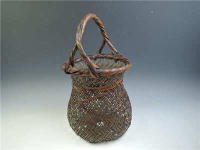 4229: 1930s japanese bamboo wickerwork/ajiro-shaped flower