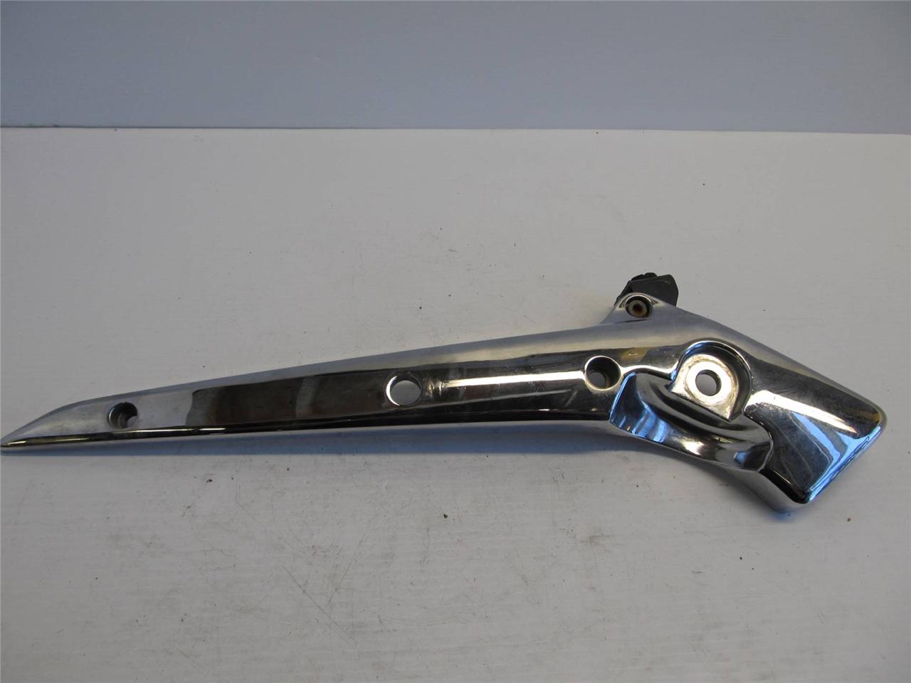 HONDA VTX1300 VTX 1300 2003 03 REAR RIGHT FENDER BRACKET eBay