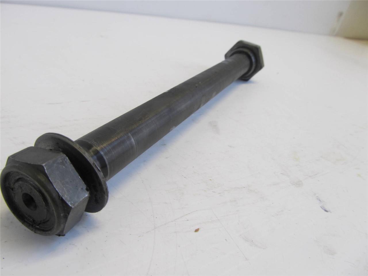 YAMAHA FJR1300 FJR 1300 03 04 05 SWINGARM SWING ARM PIVOT BOLT eBay