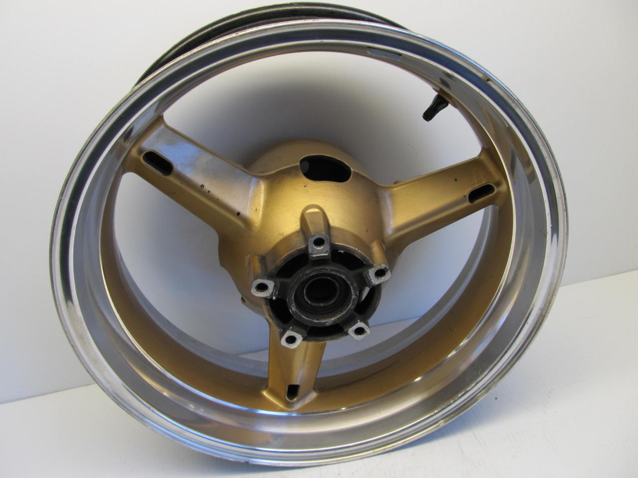 SUZUKI GSXR600 GSX-R600 2001 01 REAR WHEEL SMALL DENT #310 | eBay