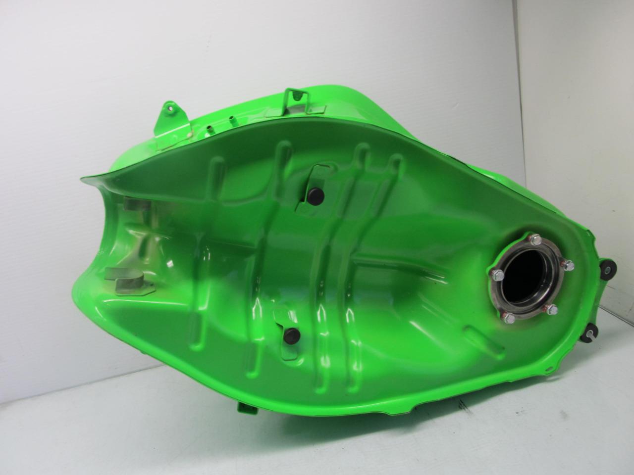 KAWASAKI NINJA 300 EX300 EX 300 1315 FUEL GAS PETROL TANK DENT DAMAGED