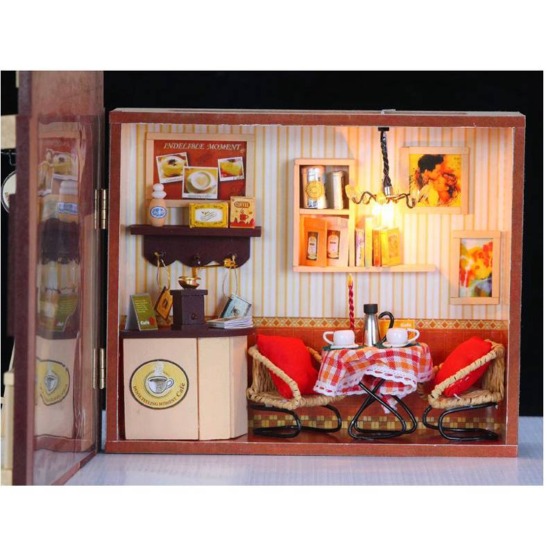 DIY Handcraft Wooden Project Wooden Dolls House European Miniature Shop