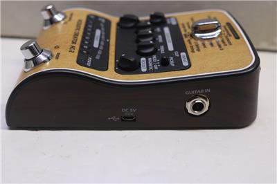 Zoom AC-2 Acoustic Creator Enhanced Guitar Effects Pedal 3-Band EQ