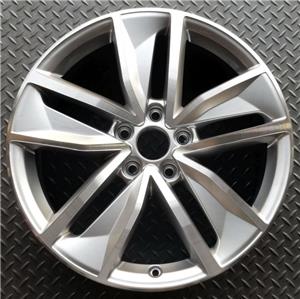 AUDI Q3 2017 2018 Genuine Factory OEM Wheel 18