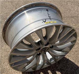 INFINITI 2015-2019 Q70 Factory OEM Wheel 18