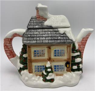 Winter Cottage The Village  Teapot Collection Western  House  
