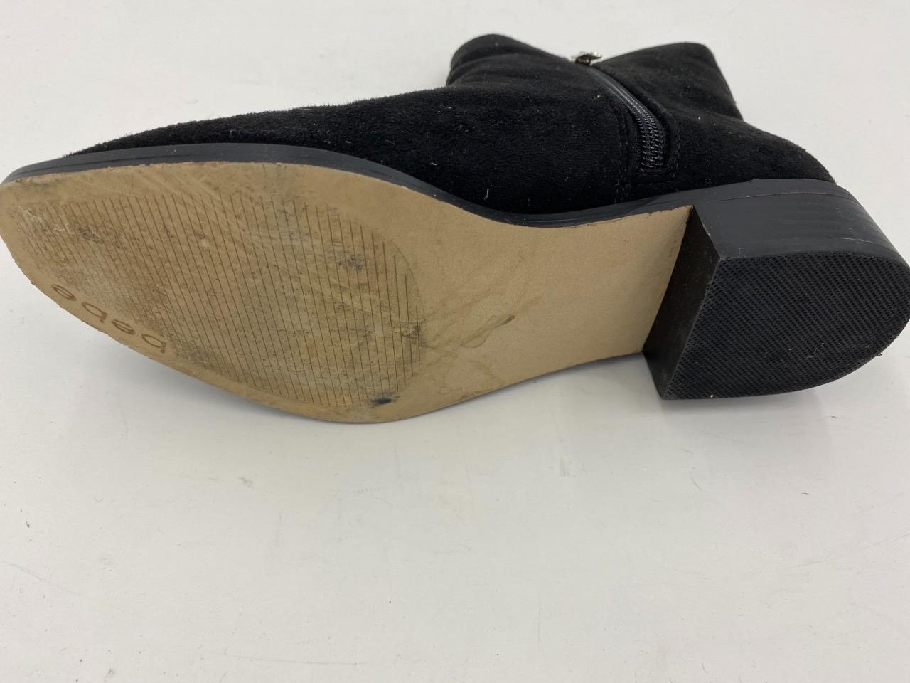 $79 bebe Women's Black Midolo Chelsea Booties Shoes 6 M