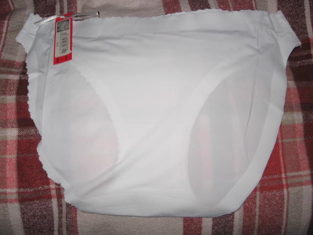 Picture 4 of 5