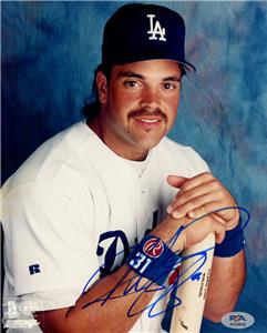 MIKE PIAZZA サイン入りジャージ UNDER WRAPS MIKE PIAZZA サイン入りジャージ UNDER WRAPS Mike Piazza Autographed