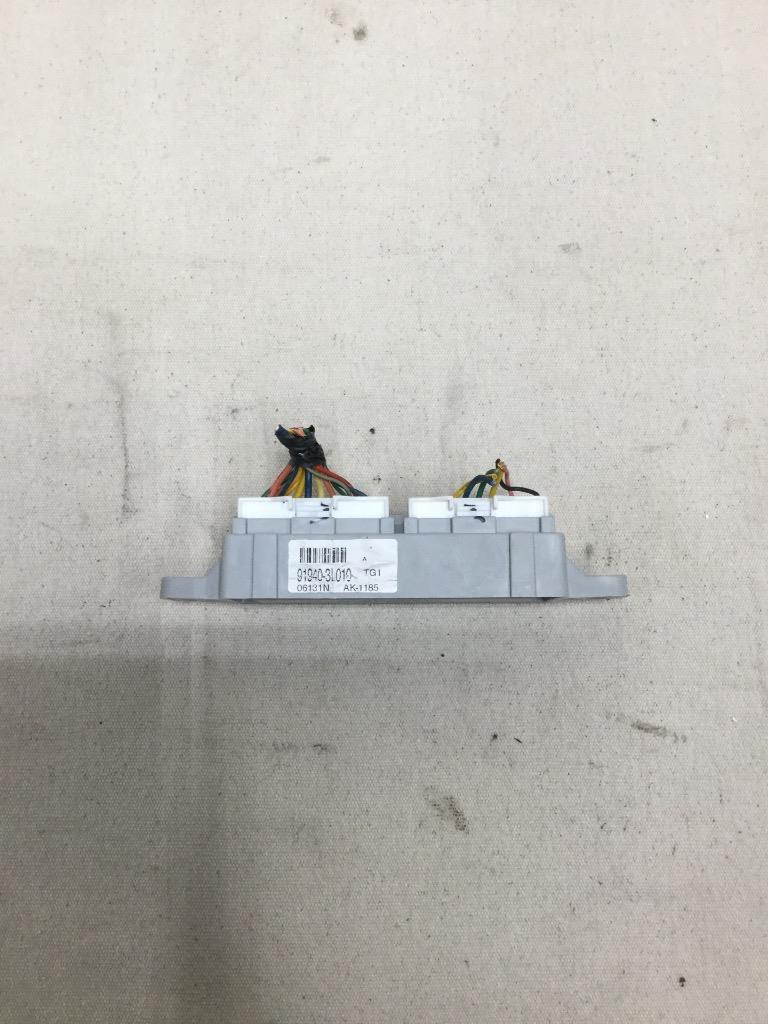 2006 Hyundai Azera Main Fuse Relay Box 91940-3L010 | eBay hyundai azera fuse box identification 