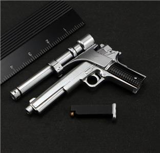 hot toys mms136