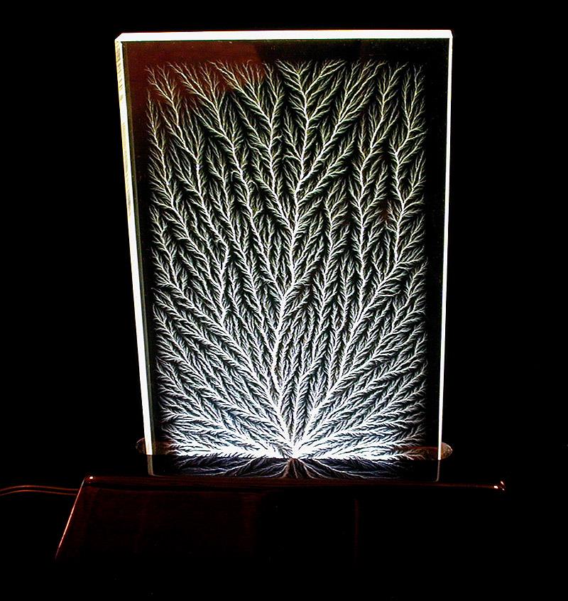 Interior with LM2750 light base