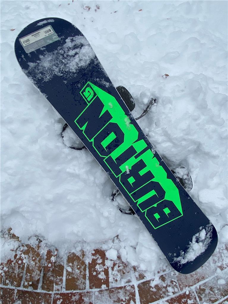 BURTON CHOPPER 126 SNOWBOARD w/ BURTON FREESTYLE BINDINGS