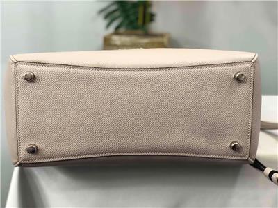 YUYA　　新品未使用　定価49,500円　COACH ライトグレー COACH Surrey Grey Grain Leather Carryall Satchel Bag #F44958 | eBay