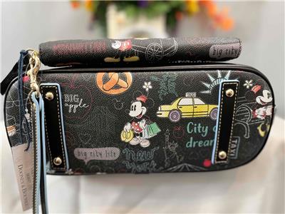 ディズニー　Dooney & Bourke わんわん物語　ポーチ 楽天市場】わんわん物語 サガラポーチ ポーチ 小物入れ 収納