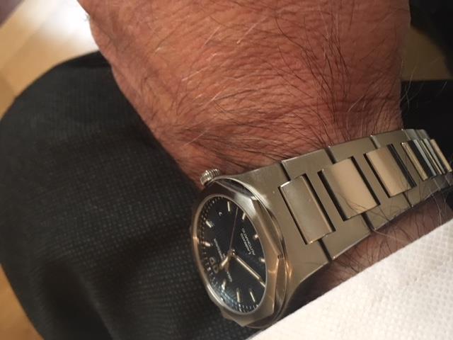 Girard perregaux laureato clearance forum