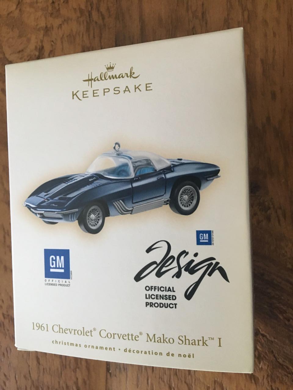 Hallmark Keepsake Ornament 1961 Chevrolet Corvette Mako Shark I 2007 Car GM - Picture 1 of 1