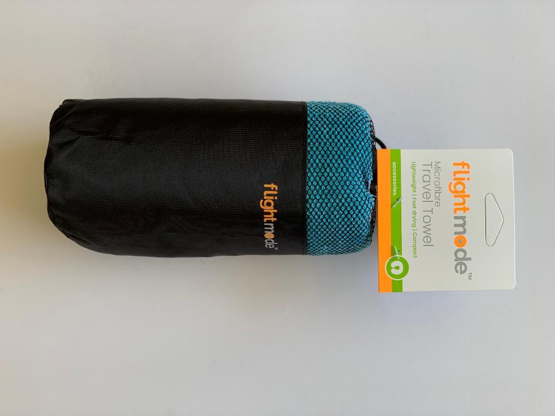 Deluxe Microfiber Travel Towel Sport Beach Towels Ultra Absorbent & Quick Dry - Picture 9 of 10