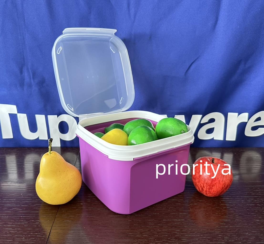 新品Tupperware２０００中丸型2個、メジャリングキット2個、料理本セット 1156971764_o.jpg