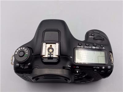 値下げ不可　Canon EOS 7D Mark II ボディ Amazon.com : Canon EOS 7D Mark II Digital SLR Camera (Body