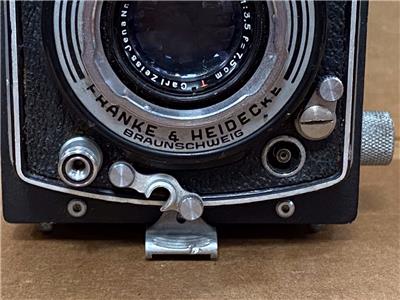 ROLLEIFLEX CARL ZEISS TESSAR 75mm F3.5 LENS CAMERA- UNTESTED