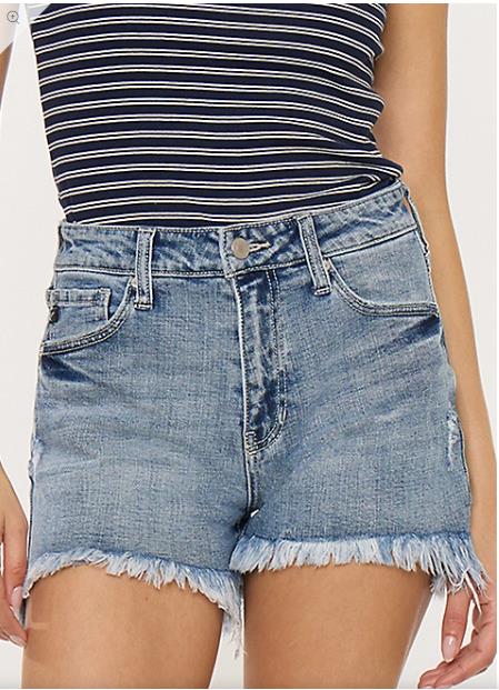 NWT maurices KanCan™ High Rise Frayed Hem 3.5in Mom Short