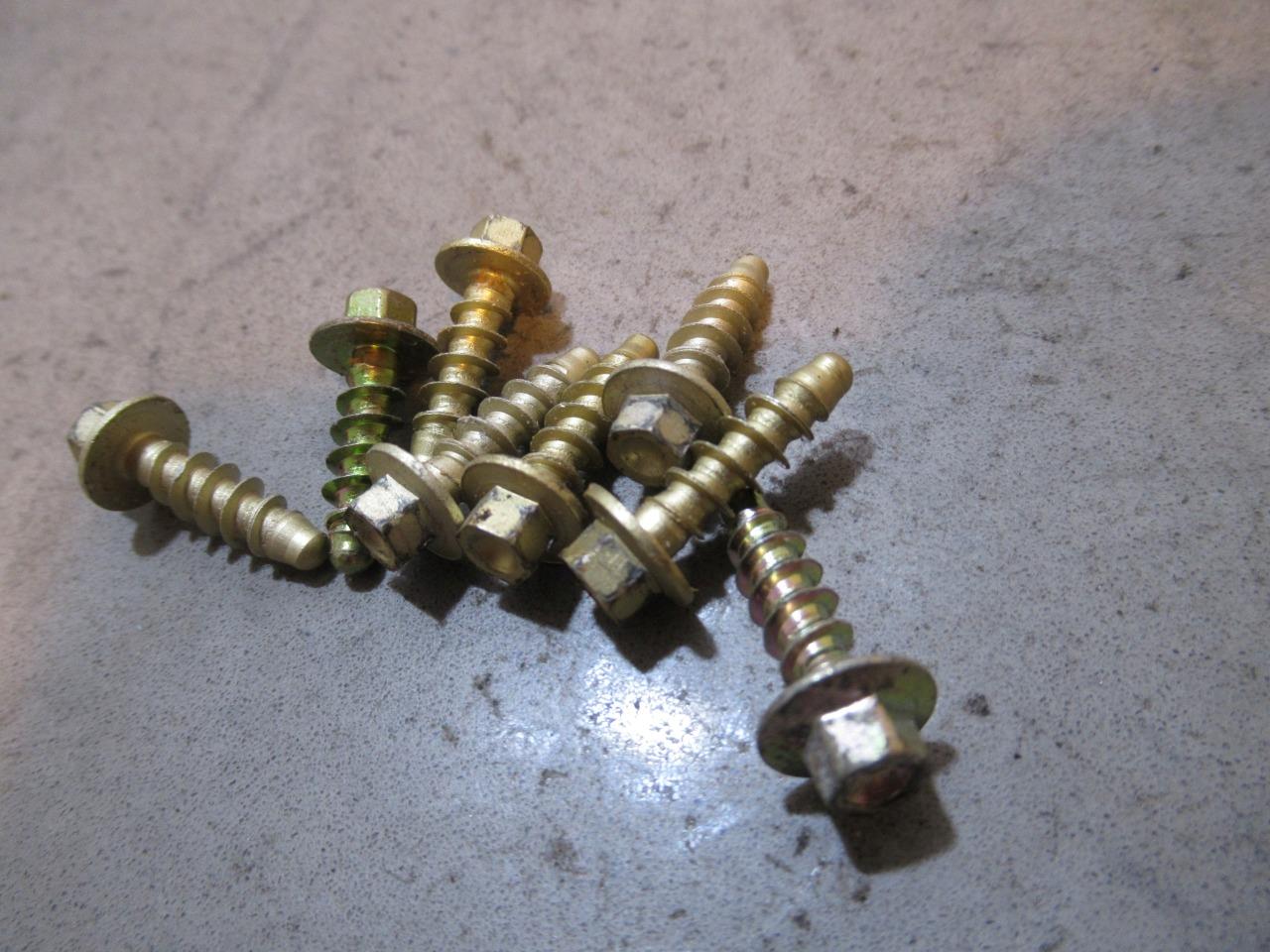 KTM 525 EXC Screws Plastic Side Covers 2007
