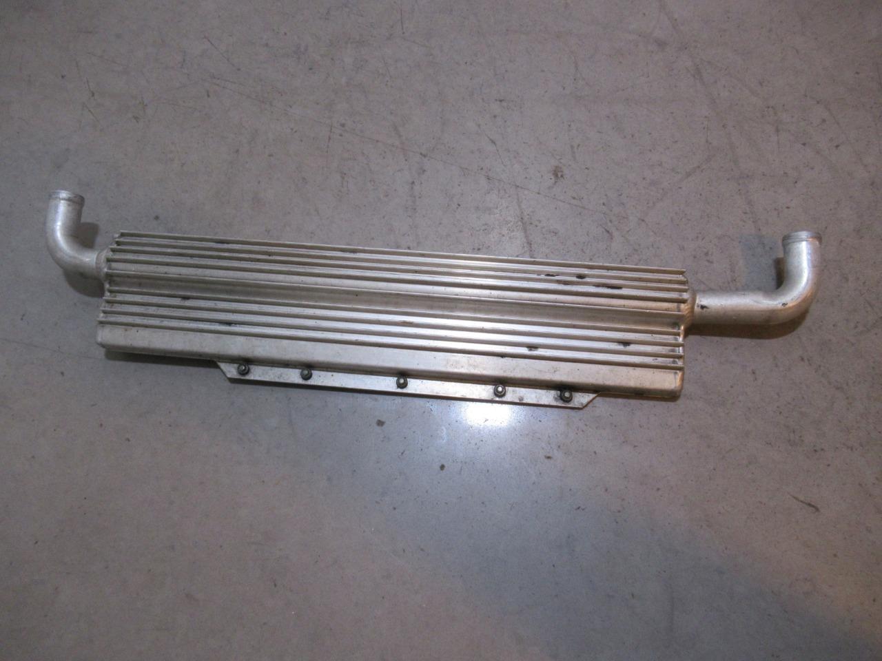 Yamaha Mountain Max 700 Cooler Rear 2001
