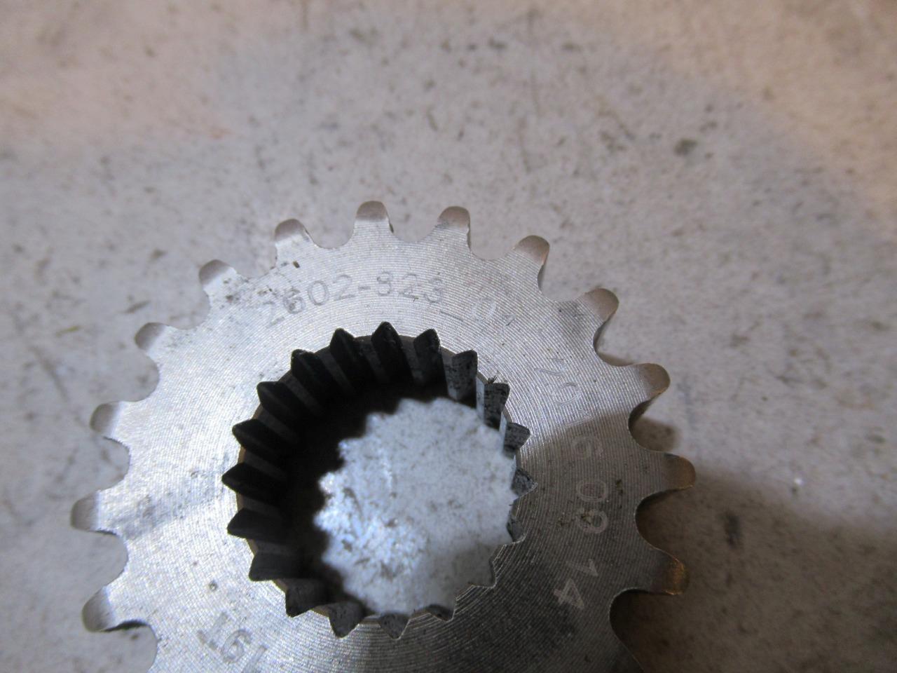 Arctic Cat M8000 Sprocket Gear 19T 2019
