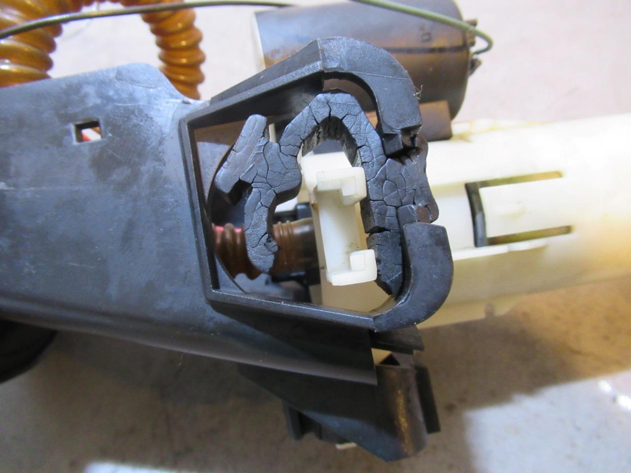 BMW F650gs Fuelpump 2003 #2