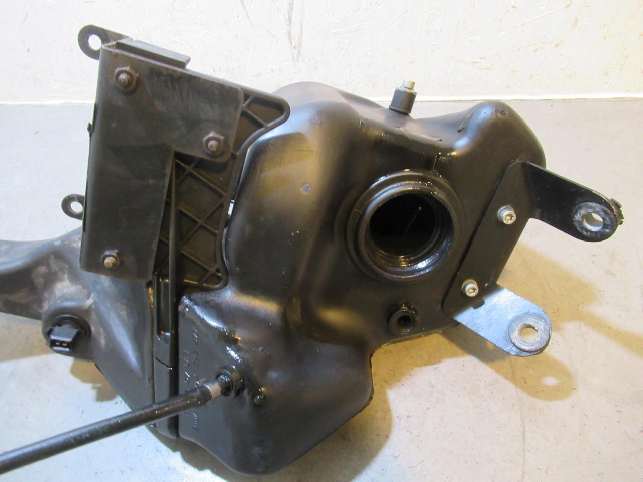 BMW F650gs Airbox 2003 #2