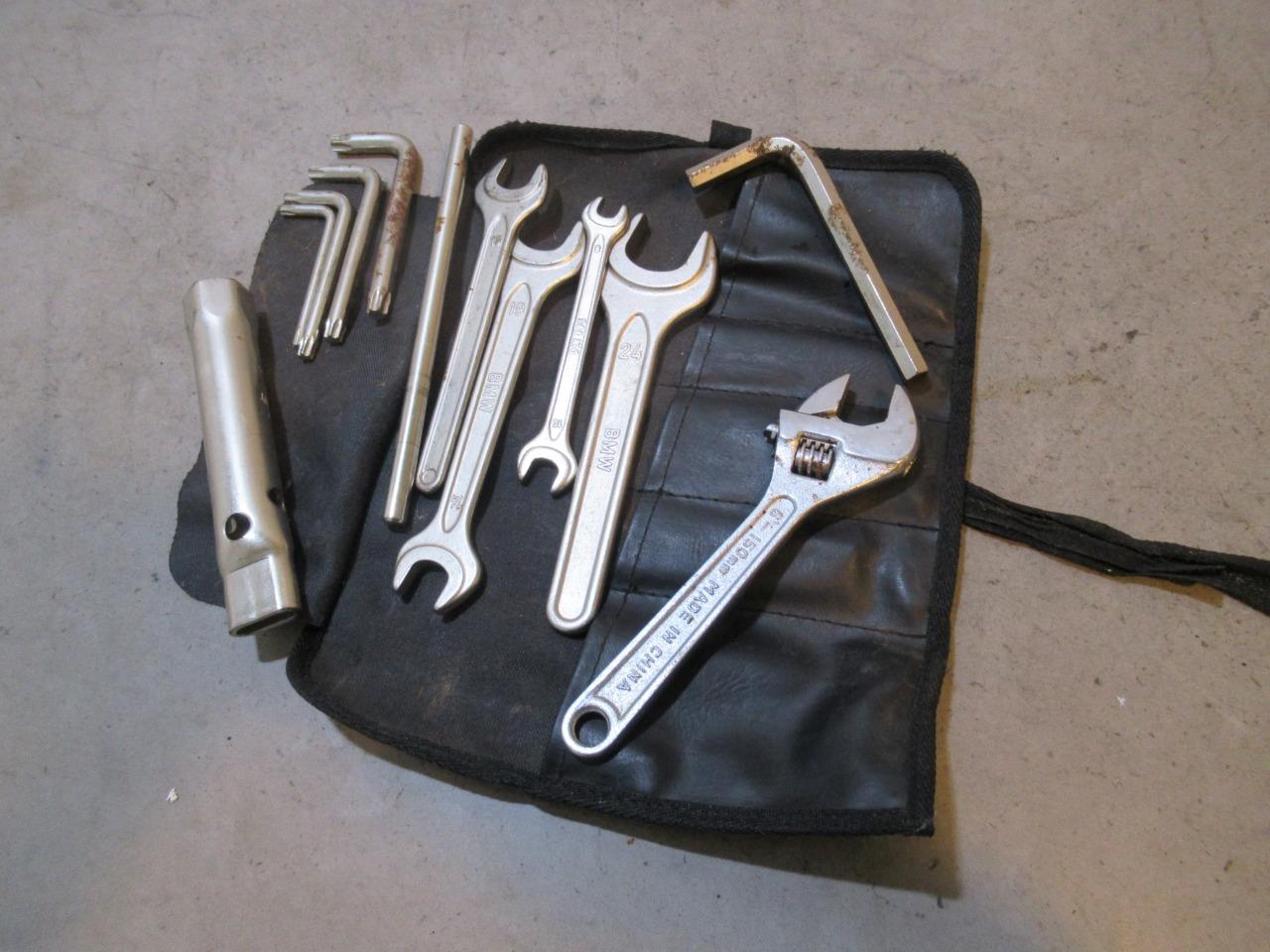 BMW F650gs Tool Kit 2003 #2