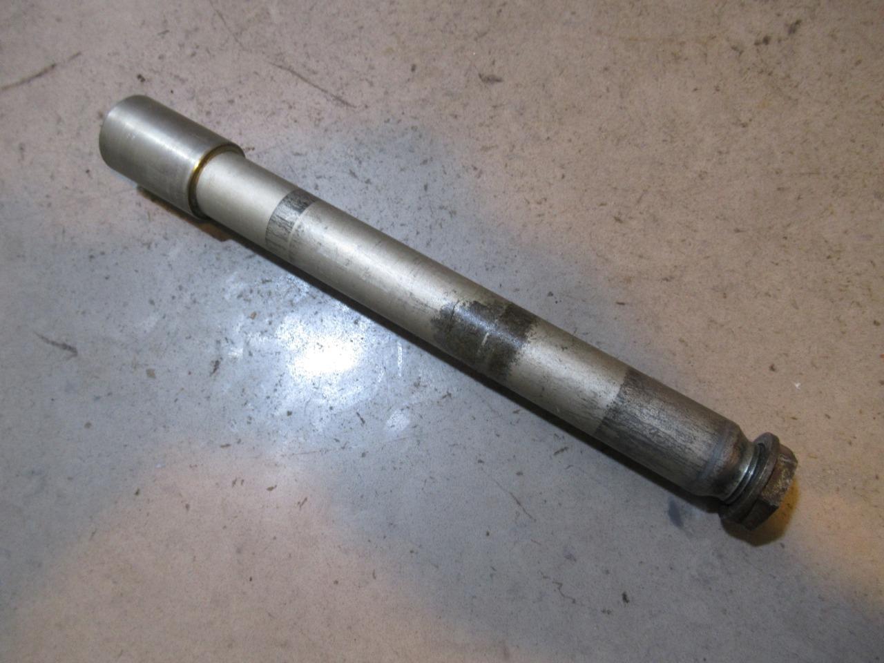 Kawasaki KX450f Wheel Axle Shaft Front 2019