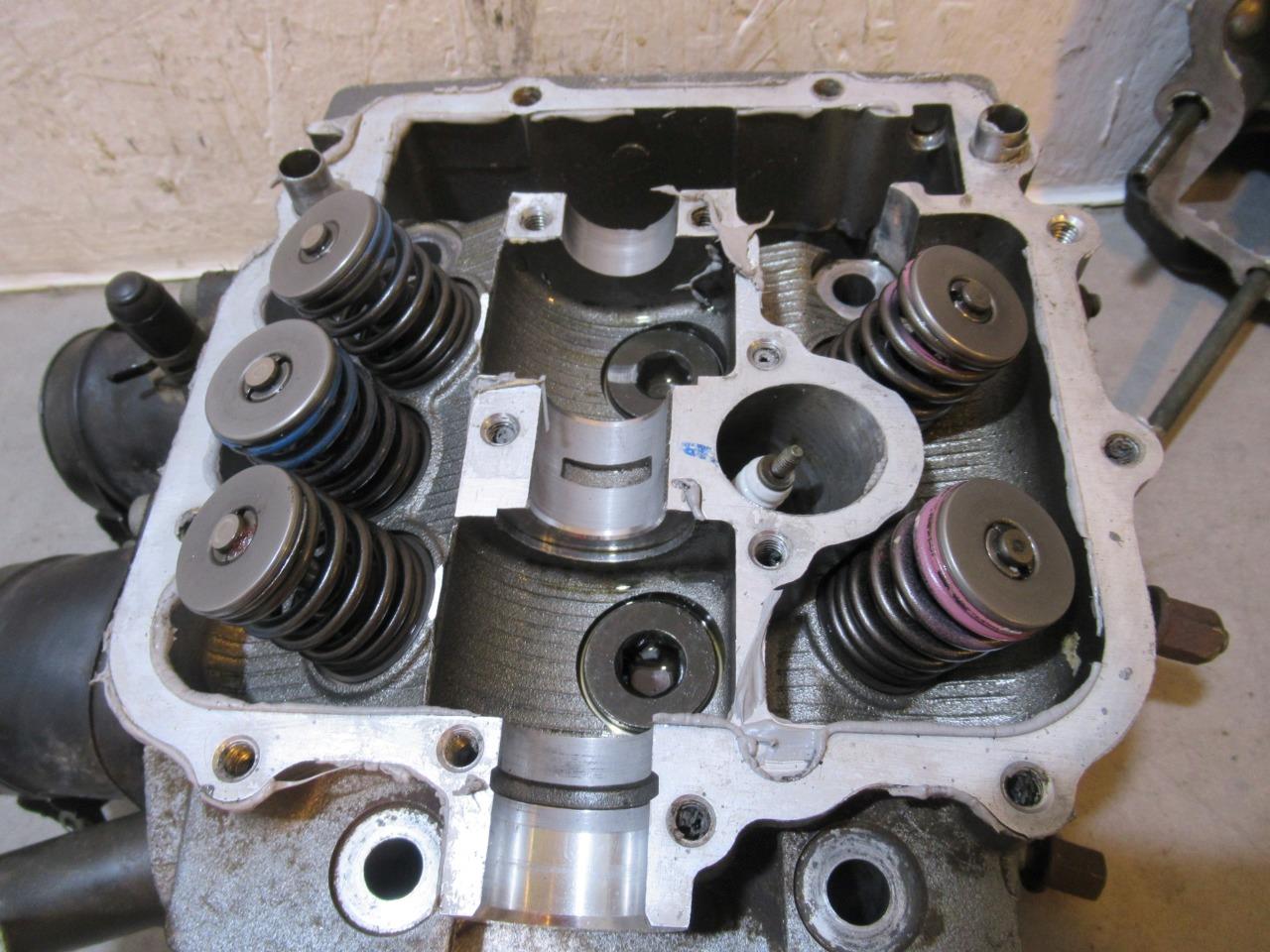 Yamaha Raptor 660 Head 2004 #21