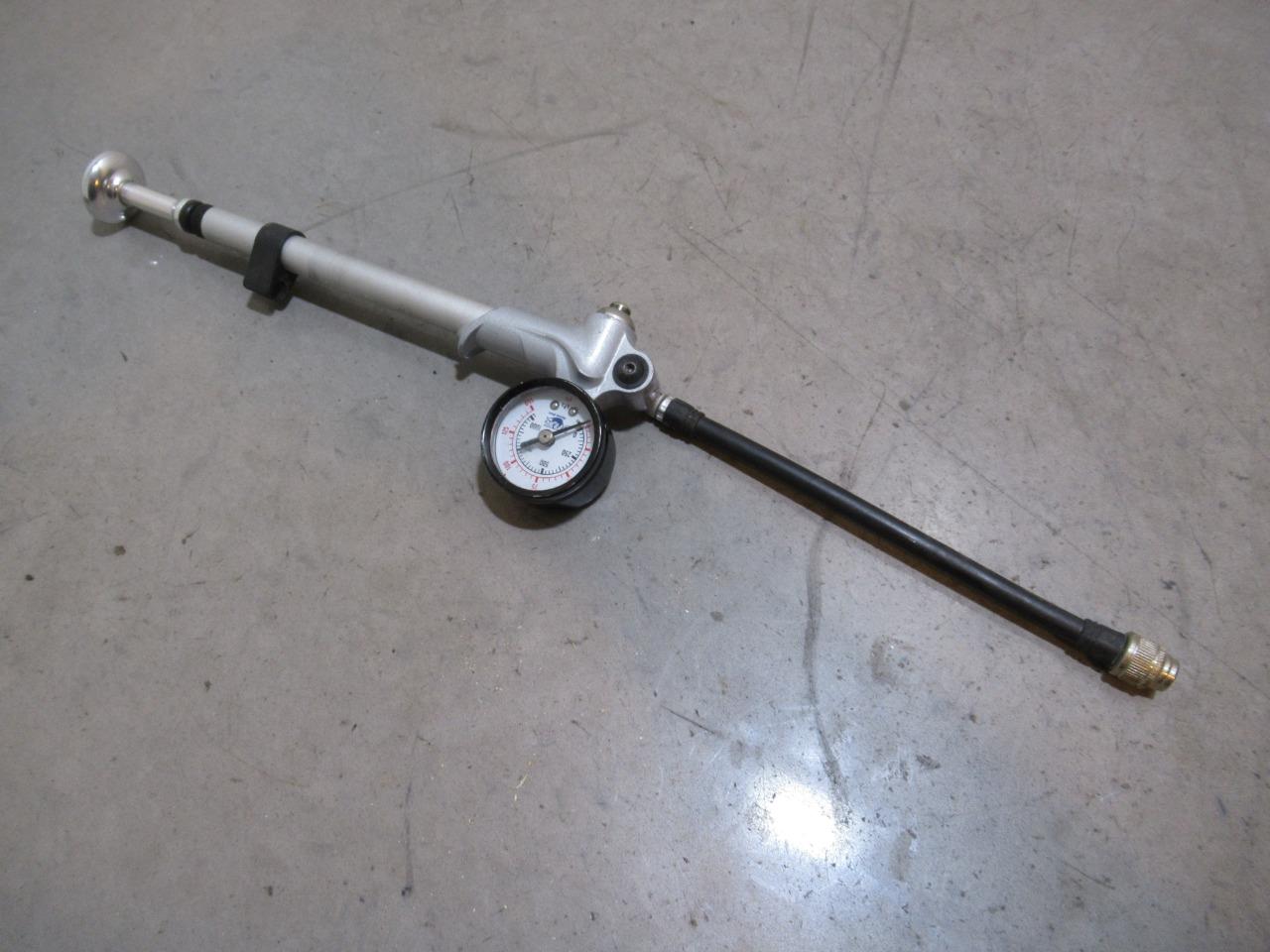 Fox Shock Airpump