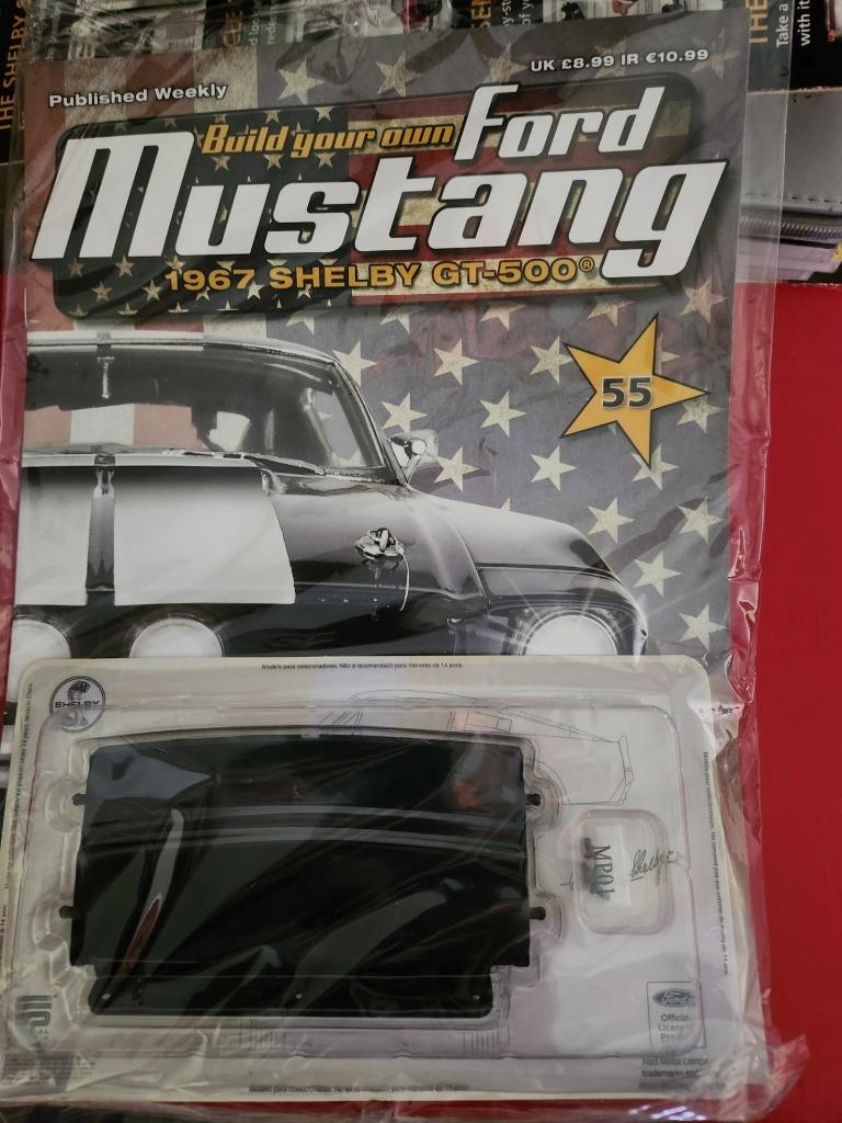 DEAGOSTINI Ford Mustang Shelby GT 500 1:8 - Foto 37 di 43