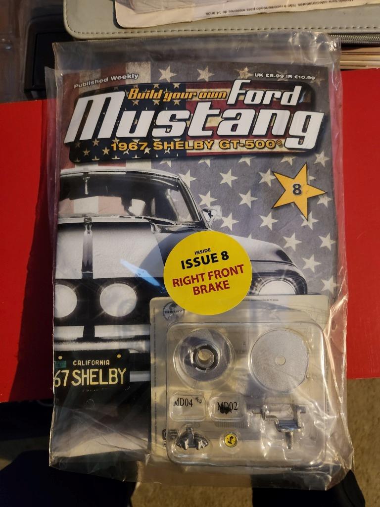 DEAGOSTINI Ford Mustang Shelby GT 500 1:8 - Foto 5 di 43